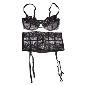 Victoria's Secret 34DD Bra Medium Garter Belt Black Mesh Fishnet 2014